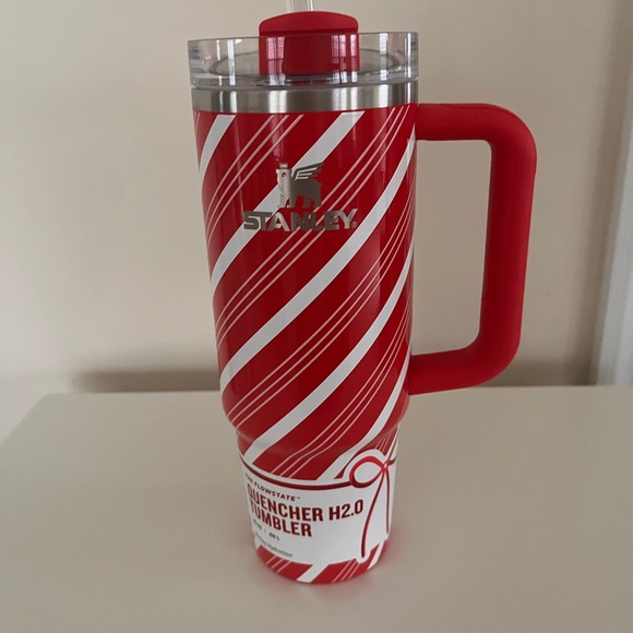 Stanley Candy Cane Striped Tumbler 30oz - Picture 1 of 3